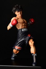 Hajime no Ippo Series Takeshi Sendou Finish Blow Damage Ver. 1/6 Scale Figure picture