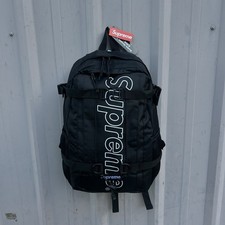 Black supreme backpack picture