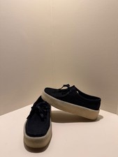 Clarks Originals Womens Wallabee Suede size 6.5 picture