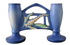 VINTAGE ROSEVILLE POTTERY BLUE FOXGLOVE DOUBLE BUD VASE / GATE #160-4.5 USA picture