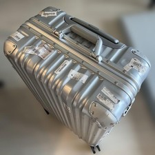 Rimowa Silver 4 wheels Carry Case Suitcase picture