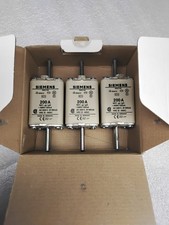 Lot of 3x Siemens 3NA3 140 200 A 600 VAC Fuses picture