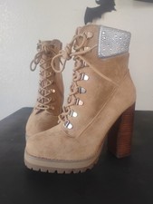 Steve Madden Boots Only Worn Once 7.5 picture