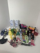 Monster High 10 Doll Lot Clothes Accessories Miscellaneous picture