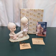 Rare Vintage 1978 Precious Moments porcelain bisque figurine Love Lifted Me picture