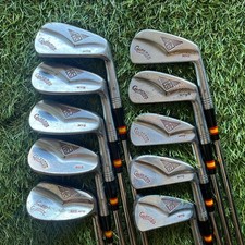 MacGregor Tourney Colokrom M75 2-Sw Iron Set Copper Face Leather Grips picture