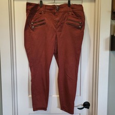 Torrid Super Soft Feel The Fit Red Zip Moto Skinny Jegging Size 22R picture