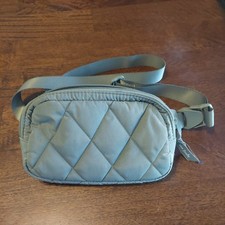Vera Bradley Essential Belt Bag Sage Quilted Crossbody Fanny Pack picture