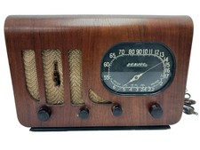 Vintage Howard Model  225 AM/SW Tube Radio Desktop Wood - WORKS picture
