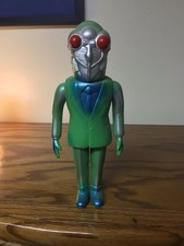 M1-Go Semi-Ningen Ultra Q Vinyl Figure 1991 Green Suit Sofubi 8.5