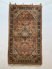Vintage Beautiful Hand Knotted Wool Rug Carpet Beautiful Design 161x92 Cm picture