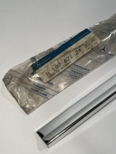 NOS RIGHT SIDE WINDSHIELD TRIM PIECE 73-81 Mercedes C107 380SLC 450SLC SLC COUPE picture