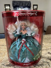 1995 Happy Holidays Barbie Doll Special Edition 14123 NRFB Mattel New Green picture