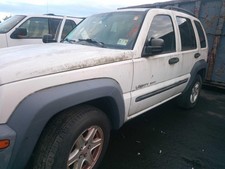 2003 Jeep Liberty RWD Automatic Transmission Assembly OEM 05136065AA Used picture
