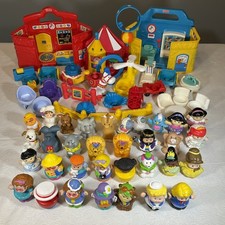 Fisher Price Little People Lot Big Top Circus Eddie’s Doctor Maggie’s Preschool picture