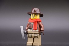 LEGO® Johnny Thunder Minifig cty1896 City Arctic Explorer Red Scarf Cowboy 60470 picture