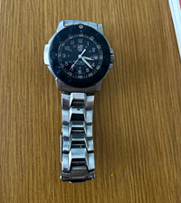 Luminox Navy SEAL Quartz Diver 200m Black Dial Date 24H SS Bracelet not working  picture