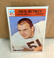 Philadelphia Gum Dick Butkus Chicago Bears 1966 Philadelphia #31 Rookie Base picture