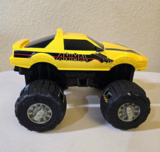 1984 Galoob The Animal Monster Truck Yellow Firebird WORKING Motor Lights READ picture
