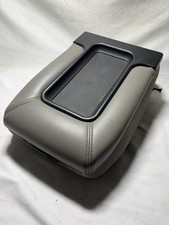⭐️Chevy Silverado Avalanche GMC Sierra 99-06 Center Console Arm Rest Jump Seat picture