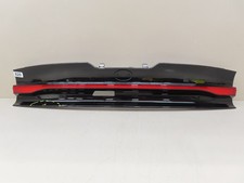 2023-2025 TOYOTA PRIUS REAR LIFTGATE CENTER TAIL LIGHT OEM 81580-47080 picture