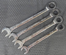 GearWrench 27, 30, 32, 34mm Combination Ratcheting Wrench Set Metric picture