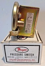 Dwyer Instruments 45 IN. W.C. 10PSI Pressure Switch 1910-0 picture