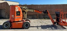 2018 JLG E300AJP ELECTRIC ARTICULATING JLG BOOM LIFT WITH ROTATING JIB BOOM picture