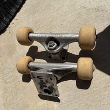Vintage Independent Skateboard Trucks Pair Genuine Independent Truck Co picture