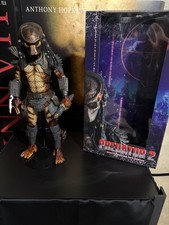 NECA Reel Toys Predator 2 Special Edition City Hunter 1/4 Scale 18” figure MINT picture