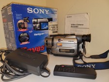 SONY Hi 8 handycam bundle Model CCD-TRV85 Video Camera Recorder. picture