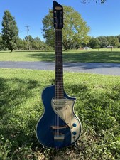 RARE 1957 / 1958 Supro Belmont (National Valco) Guitar DeArmond Gold Foil +Case picture