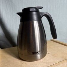 Thermos 34-Ounce Vacuum Insulated Stainless Steel Carafe picture