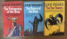 THE LORD OF THE RINGS Unauthorized 1965 ACE Paperbacks JRR Tolkien VGC picture