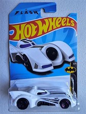 2023 Hot Wheels 103/250 HKJ74 Batmobile Batman 3/5 picture