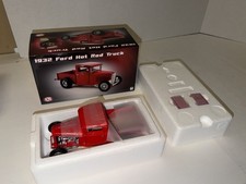 FORD 1932 HOT ROD TRUCK Red Real wood bed Super detailed Die-cast  1/18 ACME NIB picture