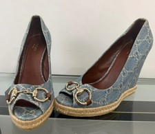 Authentic Gucci Horsebit Monogram GG Blue Denim Peep Toe Wedge Sandals Size 37 picture