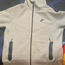 Nike Tech Fleece Men's XL Gray Full-Zip Fleece Jacket w/ Pockets picture