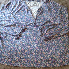 Wonderly Women's 2X Plus Blue Floral V-Neck Long Sleeve Pullover Blouse 2x Plus picture