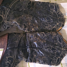 Women’s CORRAL Black Distressed Cowboy Boots Embroidered Stitching US 5.5 picture