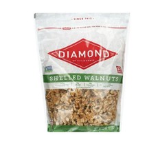 Diamond Of California Shelled Walnuts, 5g Protein, 32 oz Bag picture