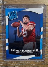2017 Panini Donruss - Rated Rookie Patrick Mahomes II #327 (RC) picture