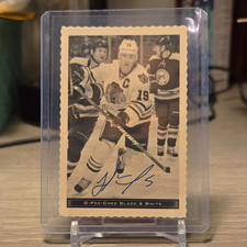 2012-13 O-Pee-Chee Jonathan Toews Black & White Auto Chicago Blackhawks Sp picture