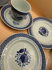 Royal Copenhagen Tranquebar Blue Denmark 4 Piece Cup Saucer Plates 956 1842 picture