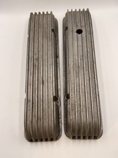 Pair Valve Covers Valve Covers Staggered 40-1000 1955-1959 Chevy Finned 265-283 picture