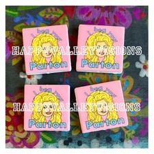 4 Pce DOLLY PARTON I BEG YOUR PARTON Silicone Focal Beads Pens Keychains PINK picture