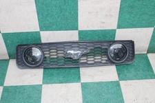 05-09 Mustang GT Black Upper Grill w/ Aftermarket LED Fog Lights OEM Factory WTY picture