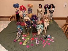 VINTAGE Jem & The Holograms Dolls Lot Of 11 Dolls Fully Clothed & Accessories picture