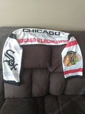 Chicago Blackhawks/ Whitesox Fleece Scarf SGA 9/10/13 NWT picture