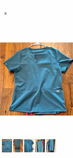 FIGS Women’s Blue Solid   Teal Scrub Set Size M Polyester with Pockets picture